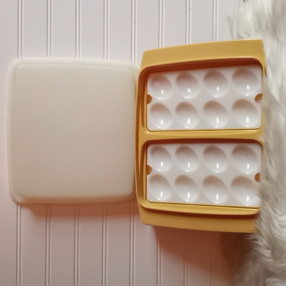 Vintage Tupperware Deviled Egg Tray 723-1 - Picture 11 of 11